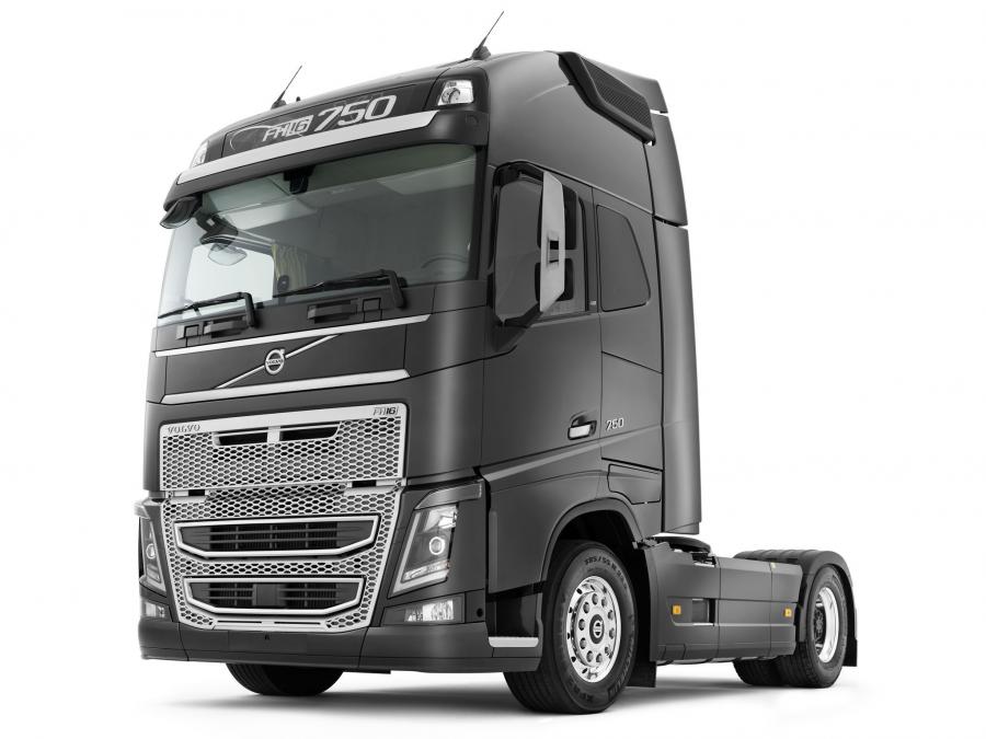  Volvo FH16 750 4x2 2012 года  (фото 10 из 18)